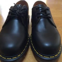 Dr.Martens UK8のサムネイル