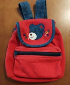 ミキハウス 赤いクマ刺繍リュックのサムネイル
