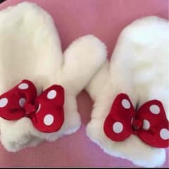 ミニーちゃん手袋のサムネイル