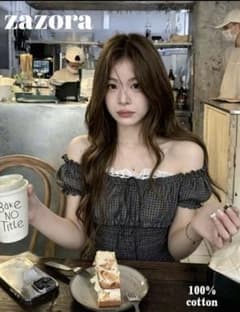 zazora オフショルダー チェック トップスのサムネイル