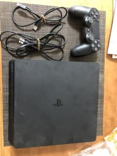 PS4 CUH2000のサムネイル