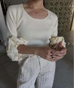アメリヴィンテージPINCH SLEEVE KNIT TOP - メルカリ
