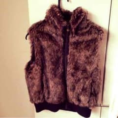 Forevertwentyone ファーベストのサムネイル
