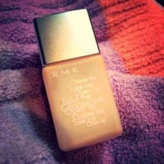 RMK メイクアップベースのサムネイル