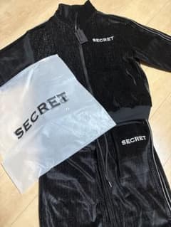 SECRET セットアップ トラックスーツ 即完売品 ベロア 希少 Sサイズ 