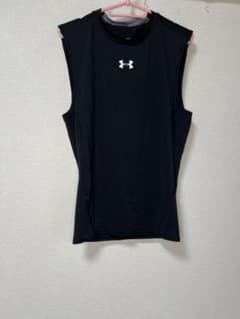 Under Armour ブラック タンクトップのサムネイル