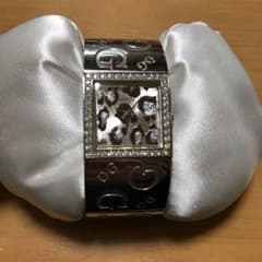 値下げしました!GUESSレディースウォッチのサムネイル