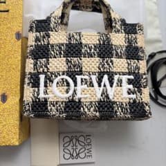 LOEWE バスケットバッグ チェック柄　ギンガムチェックのサムネイル