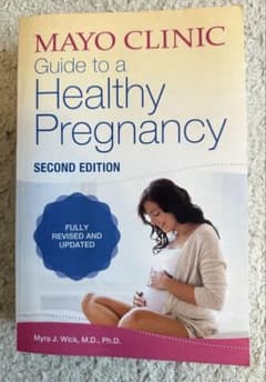 Mayo Clinic Guide to a Healthy Pregnancyのサムネイル