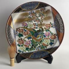 九谷焼 九谷 庄三 祥隆 銘 花鳥図 色絵 錦手 飾皿 大皿 - メルカリ