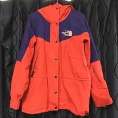 the north face マウンテンパーカーのサムネイル