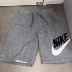NIKE スウェット ショートパンツ グレー Lサイズのサムネイル