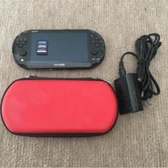PSVITA 2000型 美品！のサムネイル
