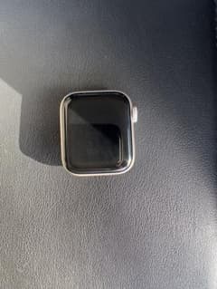 t*a様 Apple Watch SE 第2世代 40mm ジャンク品のサムネイル