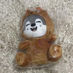 Stray Kids TOY WORLD ウルフチャン 抱きぬいぐるみ - メルカリ
