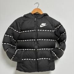 NIKE 中綿ジャケット ブラック キッズのサムネイル