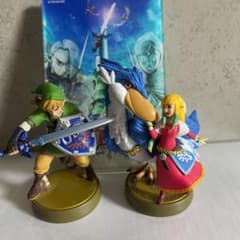 amiibo リンク、ゼルダ（ゼルダの伝説スカイウォードソード）のサムネイル