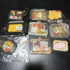ミニチュア 食品 キーホルダー 8点セット ガチャのサムネイル