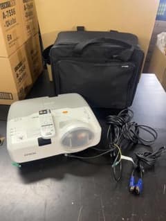 EPSON EB-430 プロジェクター本体 リモコン付き 494時間 - メルカリ