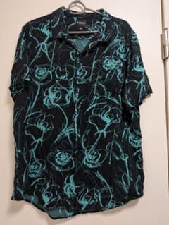GUESS 半袖シャツ M 黒/青緑 花柄のサムネイル