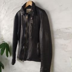 【極美品】AVIREX ブラックレザー シングルライダースジャケット Mサイズのサムネイル