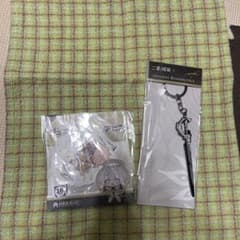 デュエットナイトアビス　キーホルダーとステッカーのセットのサムネイル