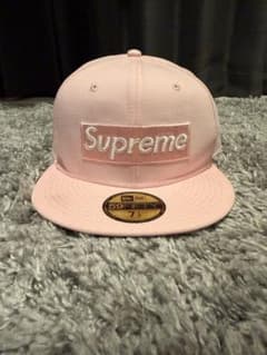 【美品】Supreme NewEra メタリック ボックスロゴ キャップ ピンクのサムネイル