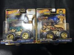 Hot Wheels ゴールドモンスタートラック2台セット - メルカリ