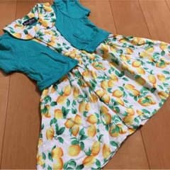 Capricorn17様専用 重ね着風 90 レモン柄ワンピースのサムネイル