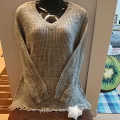 ELLE      裾フリンジ   Vニットのサムネイル
