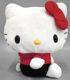 ハローキティ　メガジャンボパーカースタイルぬいぐるみのサムネイル