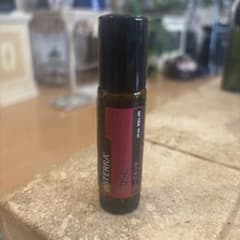doTERRA ローズ タッチ10% ロールオン一回使用 | Shop at Mercari from