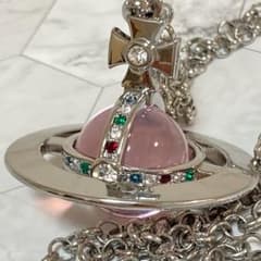 Vivienne Westwood｜スモールオーブネックレス／ピンク／マルチ - メルカリ