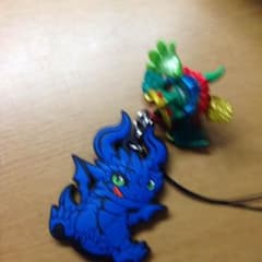 ドラりんとサファドラのストラップのサムネイル