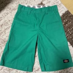 ディッキーズ　ハーフパンツ150cmのサムネイル