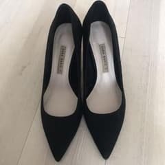 ZARA ブラックパンプス ヒールのサムネイル