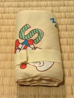 【アンパンマン】おむつ替えシート 約70cm x 50cmのサムネイル