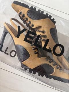 b*g様 YELLO スニーカーヒール　TRACKER SNEAKER HEEL b*g様 YELLO スニーカーヒール TRACKER SNEAKER HEEL - メルカリ