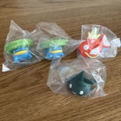 ポケモン フニットマスコット7(ハスボー•コイキング•ヤブクロン)4体セットのサムネイル