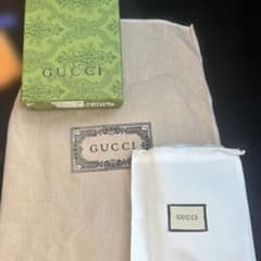 GUCCI グッチ 保存袋 ショッパー 箱 セットのサムネイル