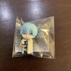 【葬送のフリーレン　ガチャガチャ】ヒンメルさんフィギュアのサムネイル
