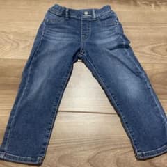 ユニクロ キッズ デニム 長ズボン 110のサムネイル