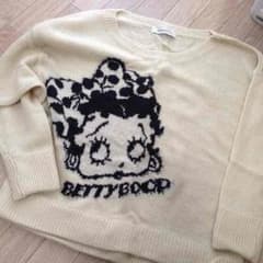 ダズリン ニット 値下げします！のサムネイル