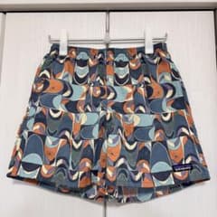 【試着のみ新品未使用】Patagonia ショートパンツ　スイムウェアのサムネイル