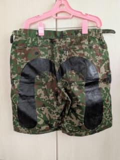 エヴィス 迷彩 カモフラ ハーフパンツ ペイントカモメ - メルカリ