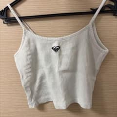 ROXY リブ編みキャミソール クリーム色のサムネイル