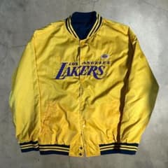 NBA LA LAKERSリバーシブルスタジアムジャケット - メルカリ