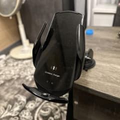 車載用 ワイヤレス充電器 スマホホルダーのサムネイル