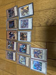 遊戯王　闇　光物のみ　約285枚のサムネイル