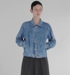 AURALEE デニムジャケットのサムネイル